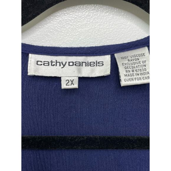 Cathy Daniels Embroidered High Low Tunic Blouse Navy Blue Women's Plus Size 2X - Picture 3 of 10
